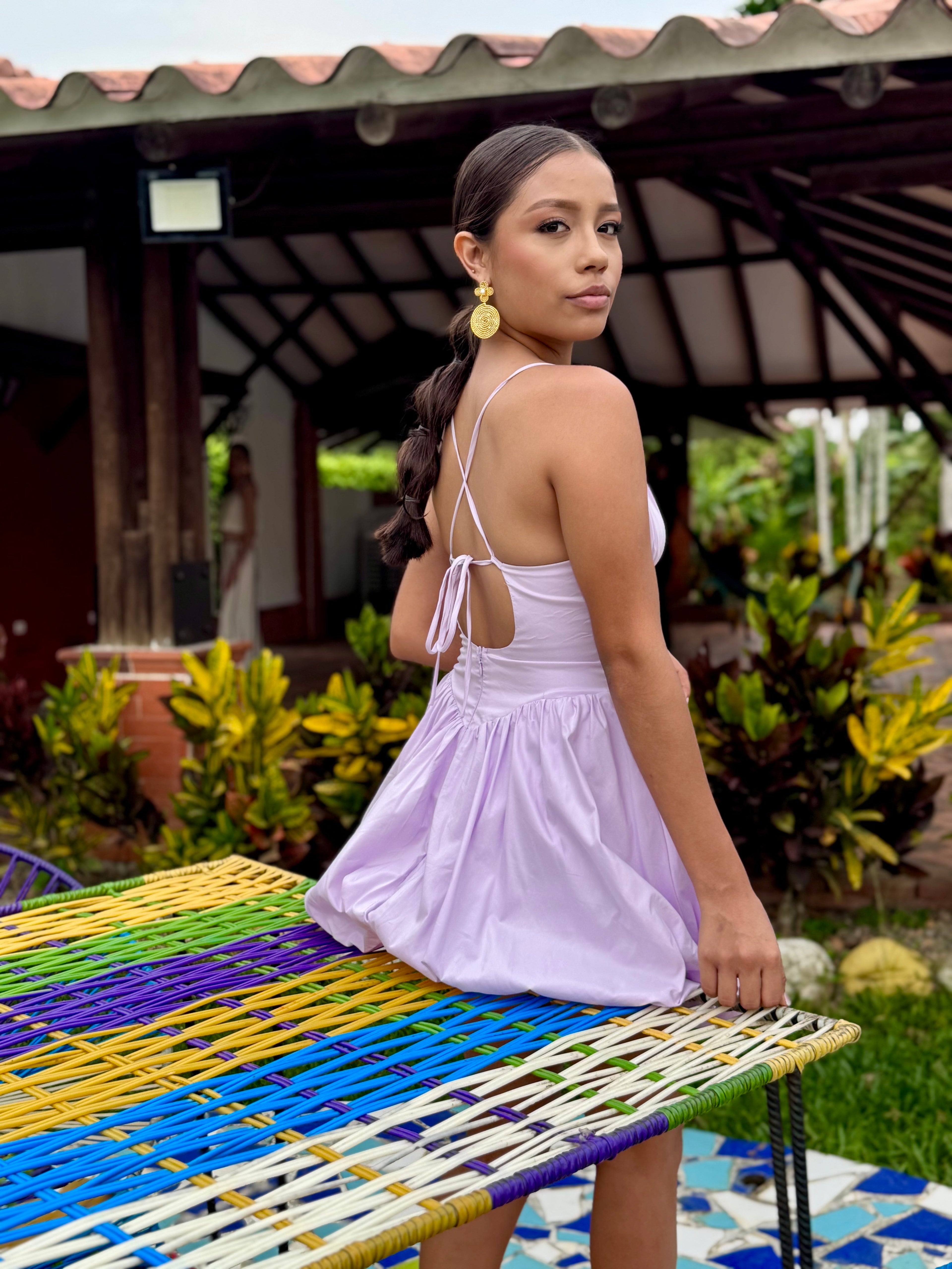 VESTIDO CORTO LILA TIPO GLOBO