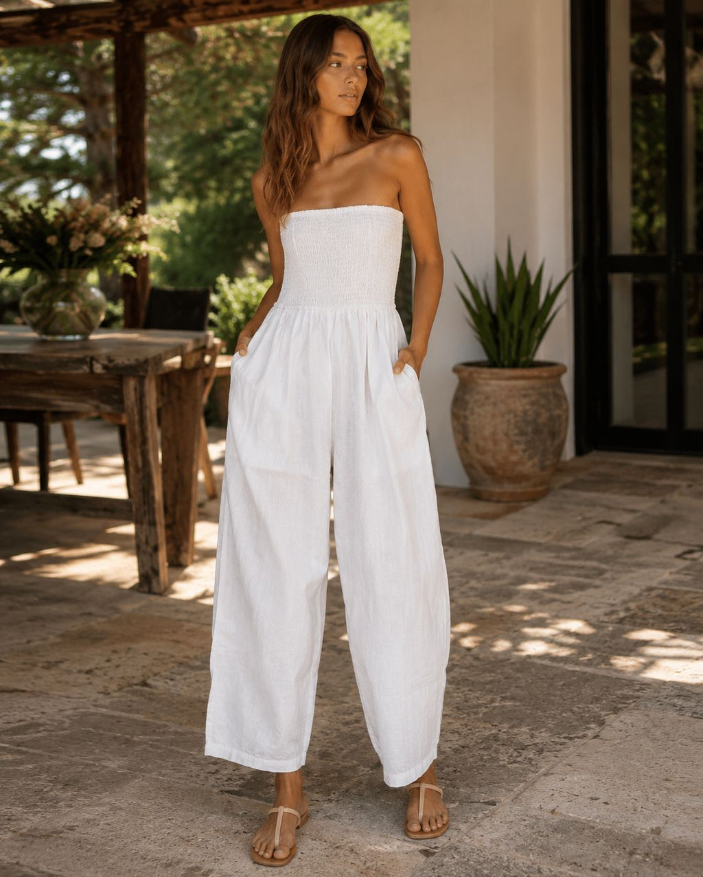 ENTERIZO BLANCO EN LINO STRAPLESS